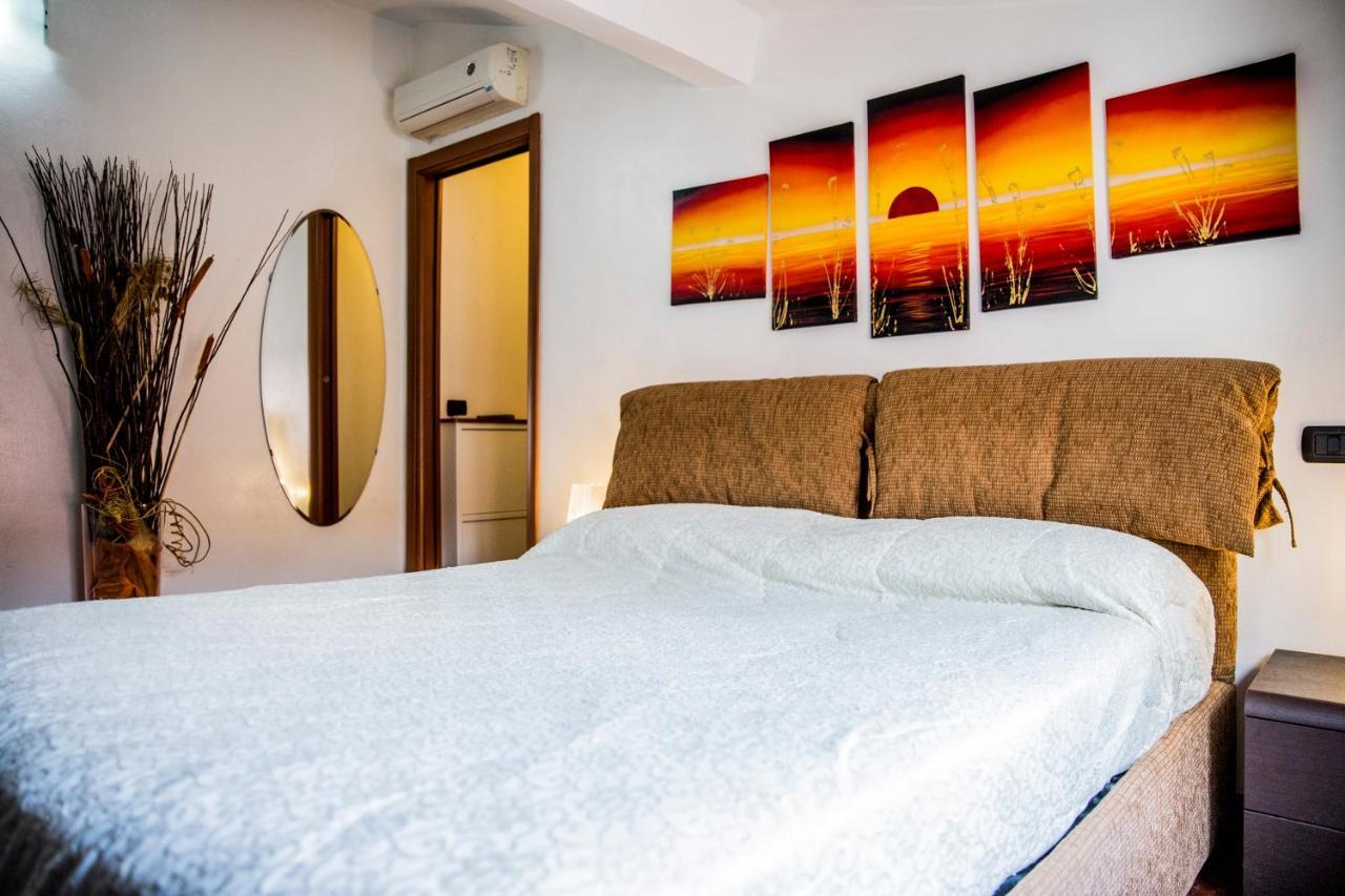 Stupenda Mansarda Centralissima, Finiture Di Lusso Carrara Exteriör bild
